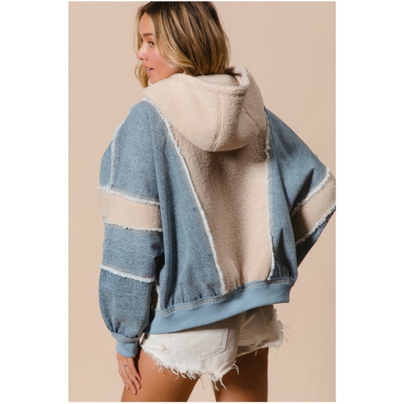 Bibi Washed Denim Sherpa Frayed Detail Pockets Oversized Denim Hoodie Jacket - Picture 4 of 6